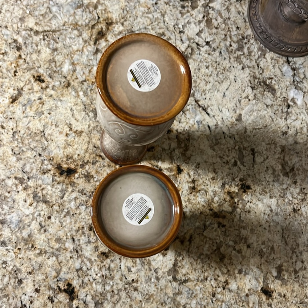 Matching Vase Set - Picture 5 of 8